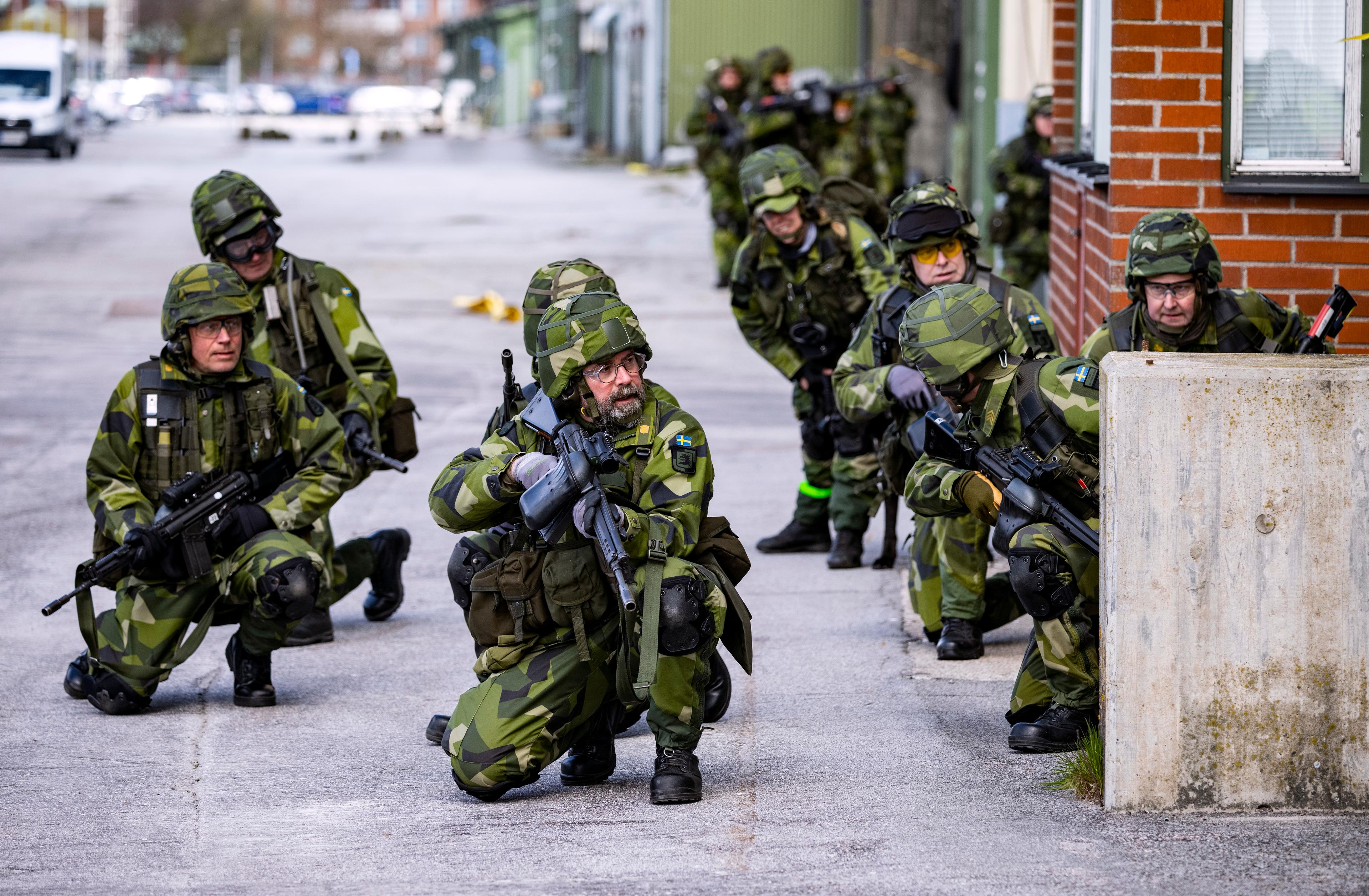 Hemvärnet ska kunna vara på plats inom sex timmar. Här hemvärnssoldater i Ystad i samband med övningen Aurora 23. Foto: Johan Nilsson/TT