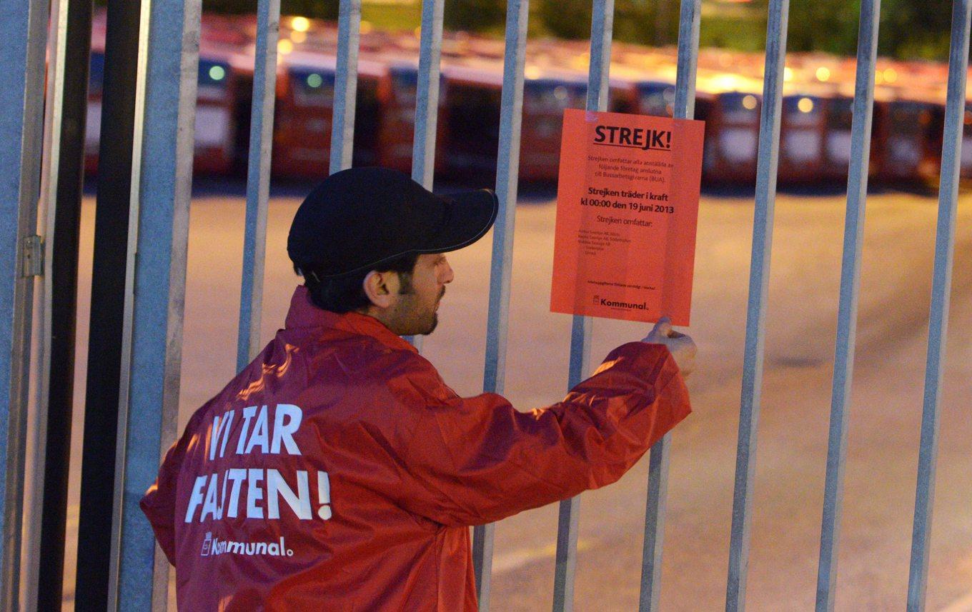 Det är dags att ta fajten igen. På bilden strejkanslag från Kommunals busstrejk 2013. Arkivbild. Foto: Johan Nilsson/TT