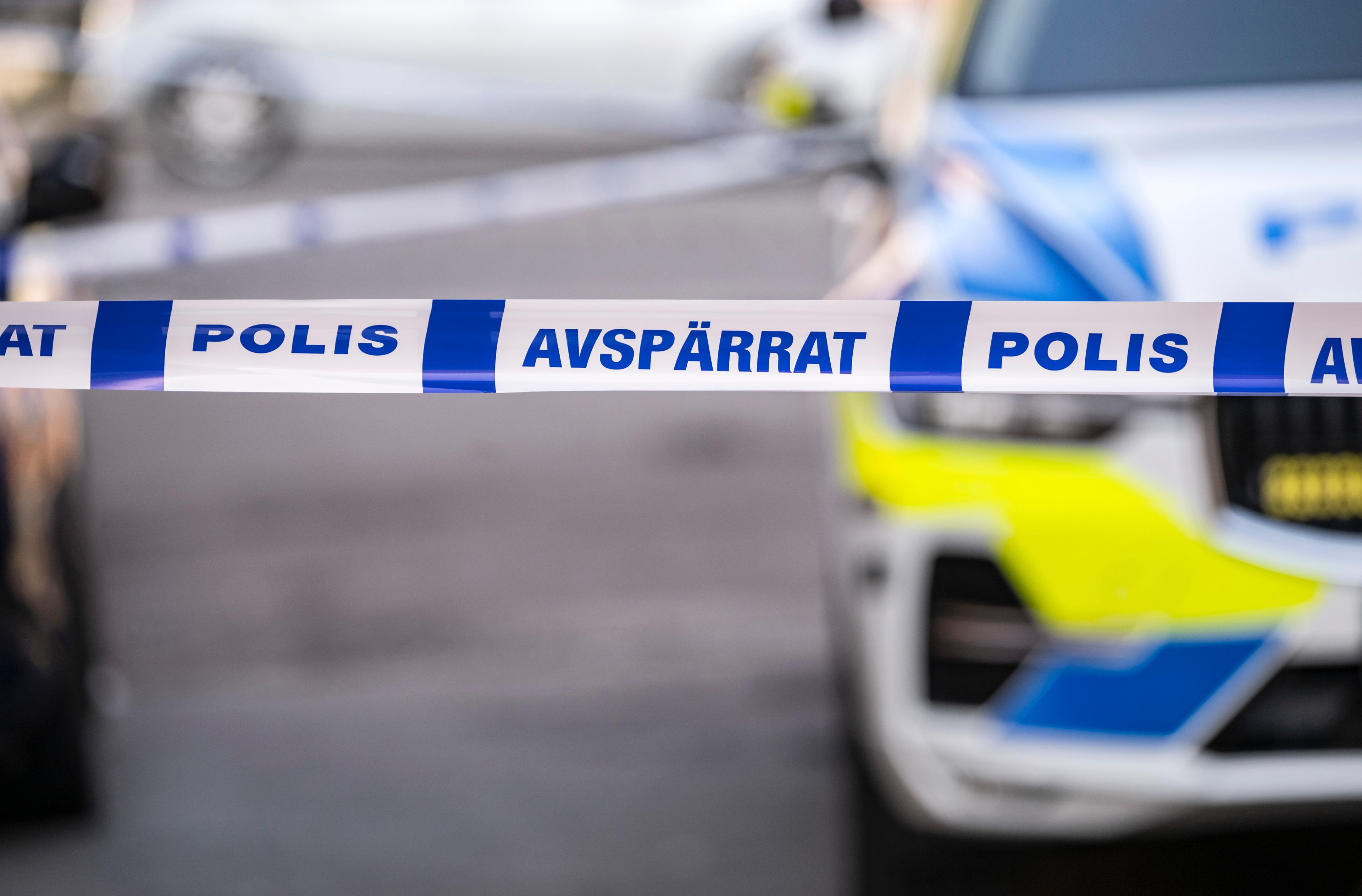 Flera personer har anhållits efter det att en person hittats död tidigt på söndagen utanför Nora i Bergslagen. Foto: Johan Nilsson/TT